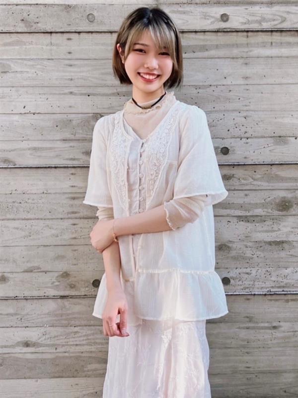 西川綾